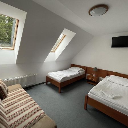 Hotel Lesniczowka "Przylesko" à Rybakowo Extérieur photo